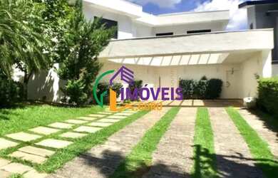 Imagem: A casa em condomínio possui 4 Dormitórios, 4 Banheiros, 4