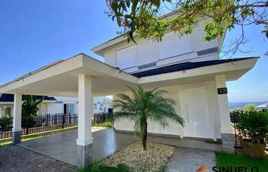 Imagem: A casa em condomínio possui 3 Dormitórios, 3 Banheiros, 1