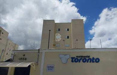 Imagem: O apartamento possui 2 Dormitórios, 1 Banheiro, 2 Vagas na