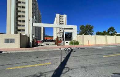 Imagem: O apartamento possui 2 Dormitórios, 1 Banheiro e 65m² de Área