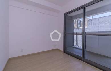 Imagem: O apartamento possui 1 Dormitório, 1 Banheiro, 25m² de Área