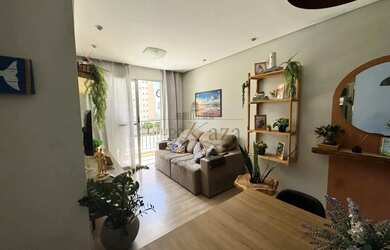 Imagem: O apartamento possui 2 Dormitórios, 2 Banheiros, 1 Vaga na