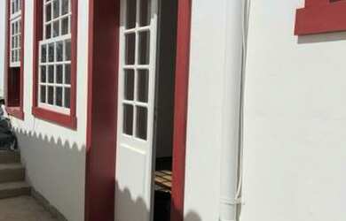 Imagem: A casa possui 2 Dormitórios, 1 Banheiro e está localizado