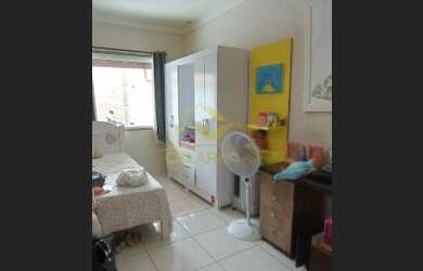 Imagem 7: Exelente casa a venda com ótima localização, a100 metros da Av. Fraga...