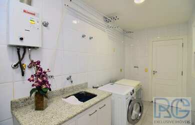 Imagem 12: Belíssima Casa Triplex no Condomínio Crystal Lake na Barra da Tijuca