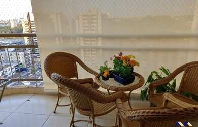 Imagem: O apartamento possui 2 Dormitórios, 2 Banheiros, 2 Vagas na