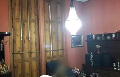 Imagem: A casa possui 3 Dormitórios, 4 Banheiros, 3 Vagas na garagem