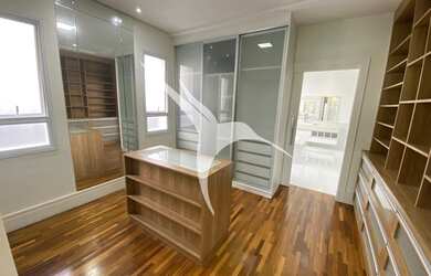 Imagem 10: SANTANA DE PARNAIBA - Casa Padrão - Alphaville