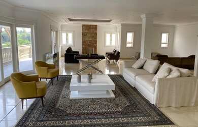 Imagem 3: Casa à venda ou locação no Condomínio Tamboré 3, possui 1260 metros...