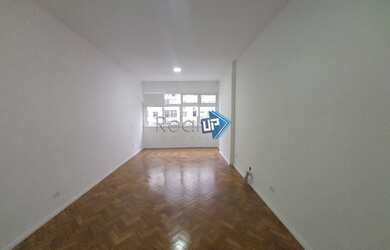 Imagem: O depósito possui 32m² de Área e está localizado em Copacabana