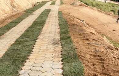 Imagem 3: Excelente terreno com linda vista da pedra do baú com projeto para 4...