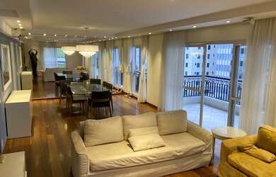 Imagem: O apartamento possui 3 Dormitórios, 5 Banheiros, 3 Vagas na