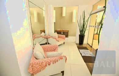 Imagem 2: Apartamento com 2 dormitórios à venda, 65 m² por R$ 390.000,00 - Centro...