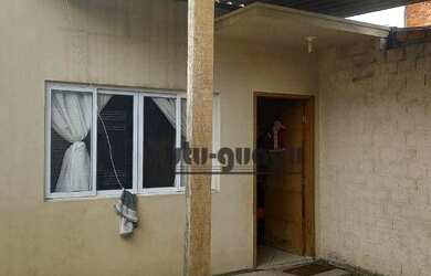 Imagem: A casa possui 2 Dormitórios, 2 Banheiros, 1 Vaga na garagem