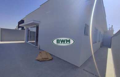 Imagem: A casa em condomínio possui 3 Dormitórios, 2 Banheiros, 4