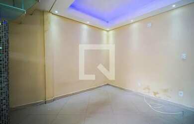 Imagem: A casa possui 3 Dormitórios, 2 Banheiros, 1 Vaga na garagem