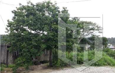 Imagem: O terreno possui 360m² de Área e está localizado em Serraria