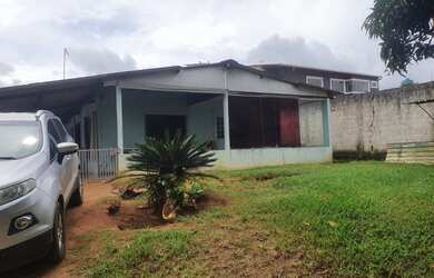 Imagem: A casa em condomínio possui 3 Dormitórios, 3 Banheiros, 2