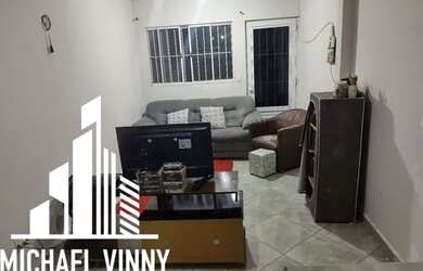 Imagem: A casa possui 3 Dormitórios, 2 Banheiros, 1 Vaga na garagem