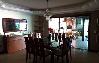 Imagem: A casa em condomínio possui 3 Dormitórios, 5 Banheiros, 4