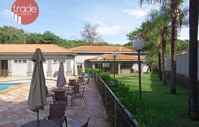 Imagem: A casa em condomínio possui 3 Dormitórios, 3 Banheiros, 4