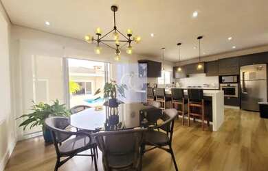 Imagem: Casa em condomínio com 4 suítes e mobiliada