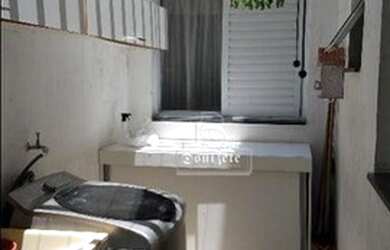 Imagem: O apartamento possui 2 Dormitórios, 2 Banheiros, 2 Vagas na