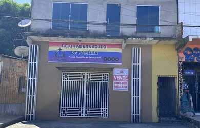 Imagem: A casa possui 2 Dormitórios, 3 Banheiros, 1 Vaga na garagem