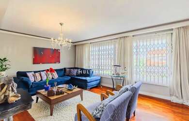 Imagem 2: Casa 4 dormitórios com pátio e piscina