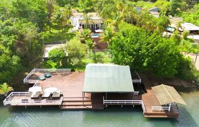 Imagem: A fazenda possui 625m² de Área e está localizado em Indianópolis