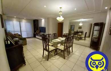 Imagem: O apartamento possui 4 Dormitórios, 4 Banheiros, 3 Vagas na