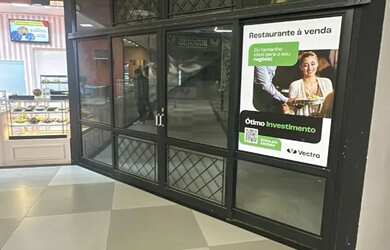 Imagem: O depósito possui 2 Vagas na garagem, 124m² de Área e está