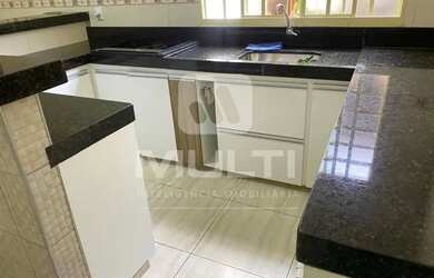 Imagem 11: Casa - ROOSEVELT. Churrasqueira, Varanda, 140m² de Áreae1 Vaga na garagem