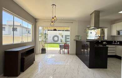 Imagem 4: Casa com 3 dormitórios, sendo 1 suíte para venda - Granja Viana - Cotia...