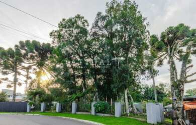 Imagem: O terreno possui 1177m² de Área e está localizado em Canela