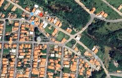 Imagem: A casa possui 2 Dormitórios, 1 Banheiro e 100m² de Área e