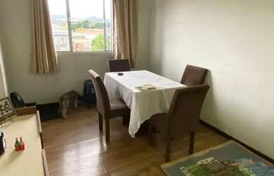 Imagem: O apartamento possui 3 Dormitórios, 1 Banheiro, 1 Vaga na garagem