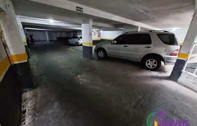 Imagem 6: COMERCIAL - CENTRO - SP. 1.147m² de Áreae5 Vagas na garagem