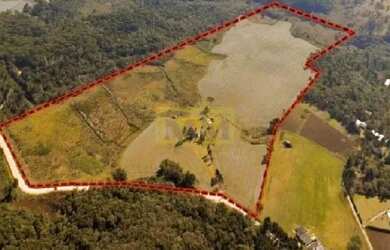 Imagem: O terreno possui 348444m² de Área e está localizado em Campina