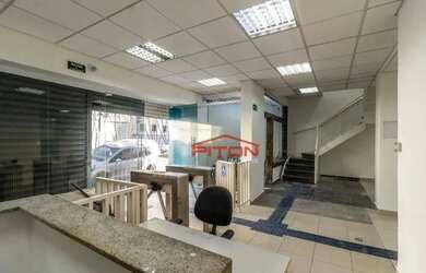 Imagem: O depósito possui 1332m² de Área e está localizado em Maranhão