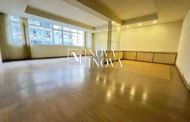 Imagem: O apartamento possui 3 Dormitórios, 2 Banheiros, 150m² de