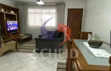 Imagem: A casa possui 3 Dormitórios, 3 Banheiros, 2 Vagas na garagem