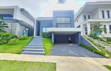 Imagem: A casa em condomínio possui 4 Dormitórios, 2 Banheiros, 4