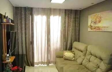 Imagem: A casa possui 2 Dormitórios, 2 Banheiros, 2 Vagas na garagem