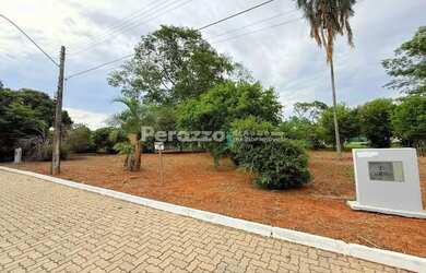 Imagem: O terreno possui 612m² de Área e está localizado em Setor