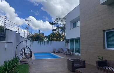 Imagem: A casa em condomínio possui 4 Dormitórios, 5 Banheiros, 5