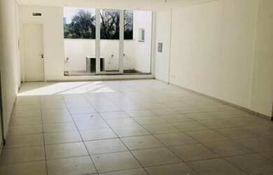 Imagem: O depósito possui 1 Vaga na garagem, 63m² de Área, Imóvel