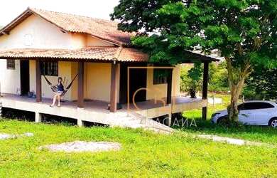 Imagem: A casa possui 2 Dormitórios, 1 Banheiro, 5 Vagas na garagem