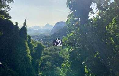 Imagem 9: CA0193 - Luxuosa Casa Duplex no Condomínio Floresta Country Club