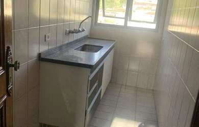 Imagem: O apartamento possui 3 Dormitórios, 1 Banheiro, 100m² de Área